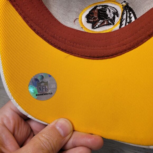 Reebok NFL Authentic Sideline Washington Redskins Logo Cap Hat Fitted Flex Fit - Picture 8 of 10